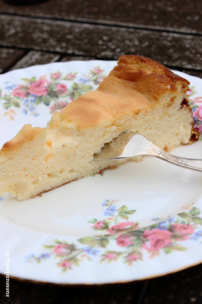 Käsekuchen ohne Boden - locker, cremig und einfach suessundselig ...