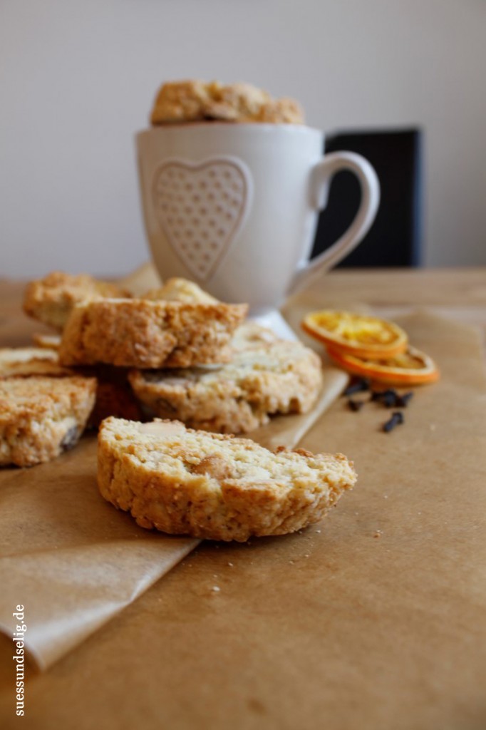 Weihnachts-Cantuccini