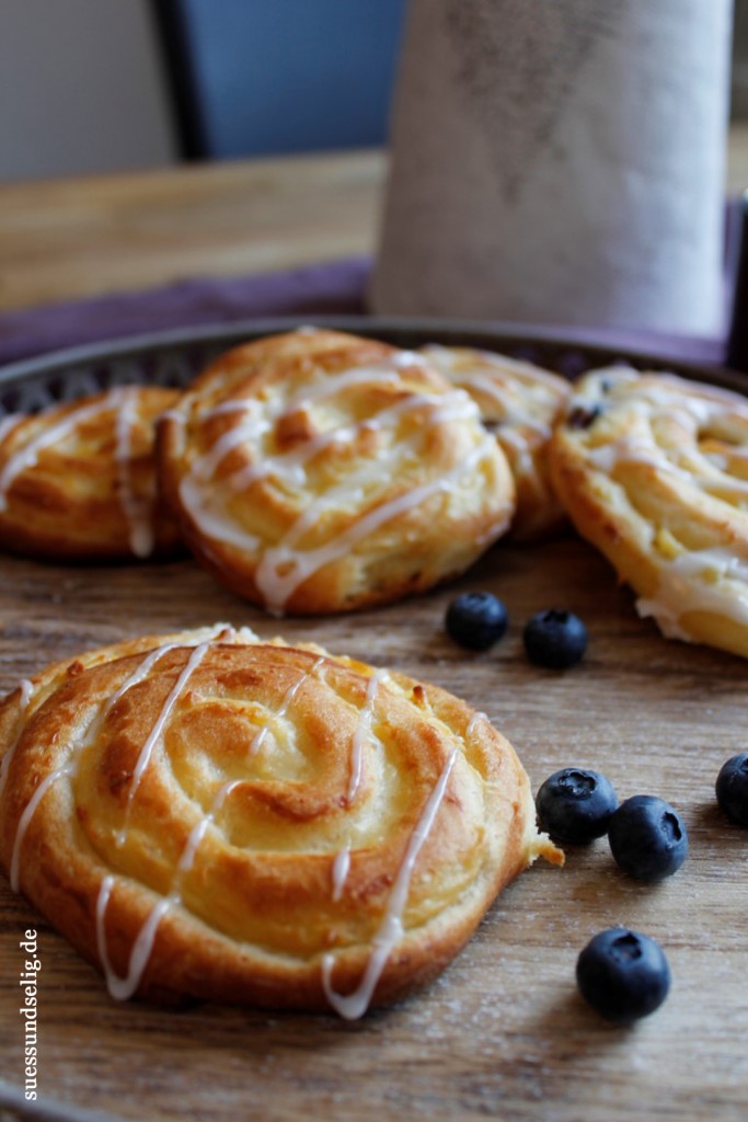 Puddingschnecken mit Heidelbeeren