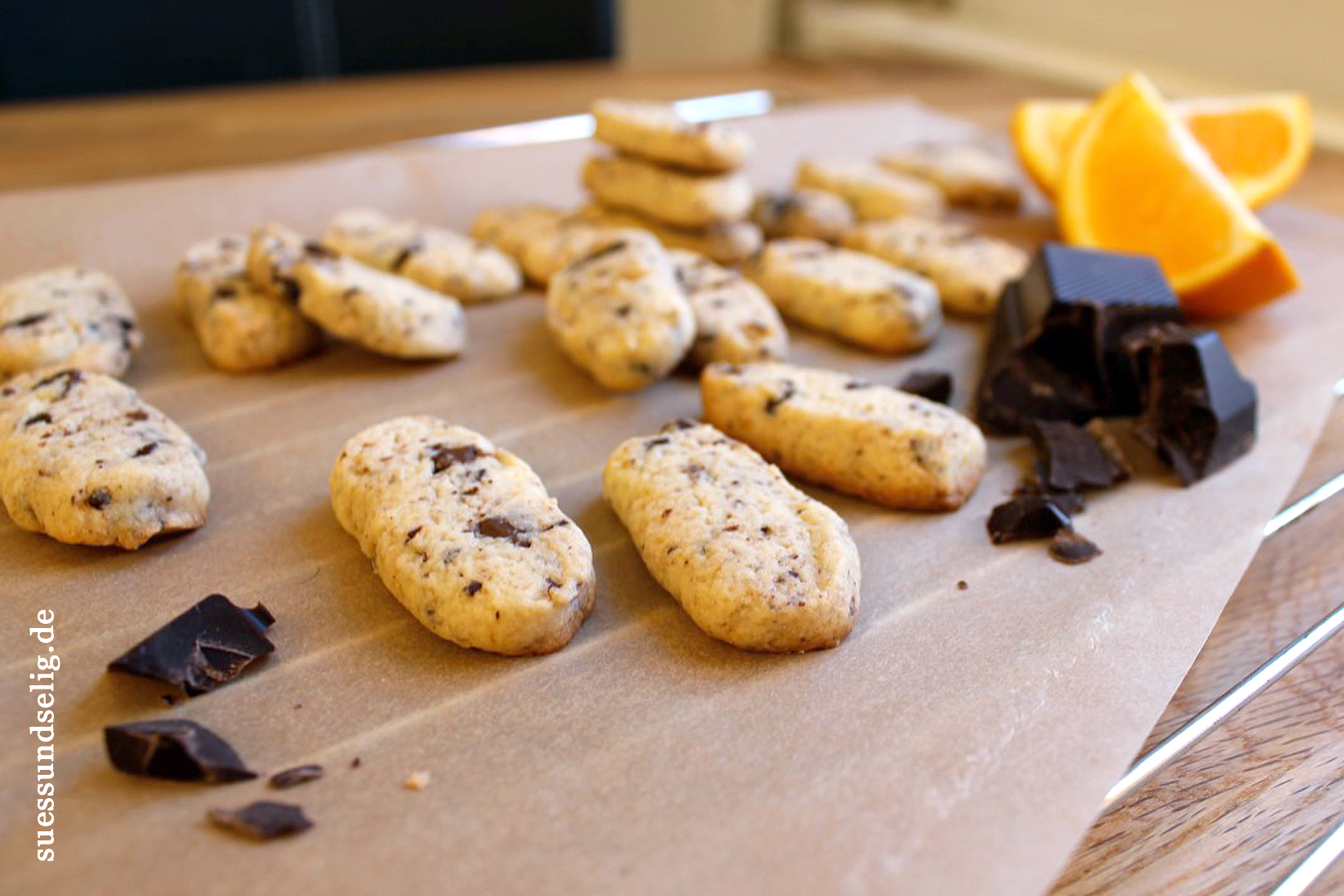 Orangenplätzchen mit Schokoladen-Stückchen - mmh...