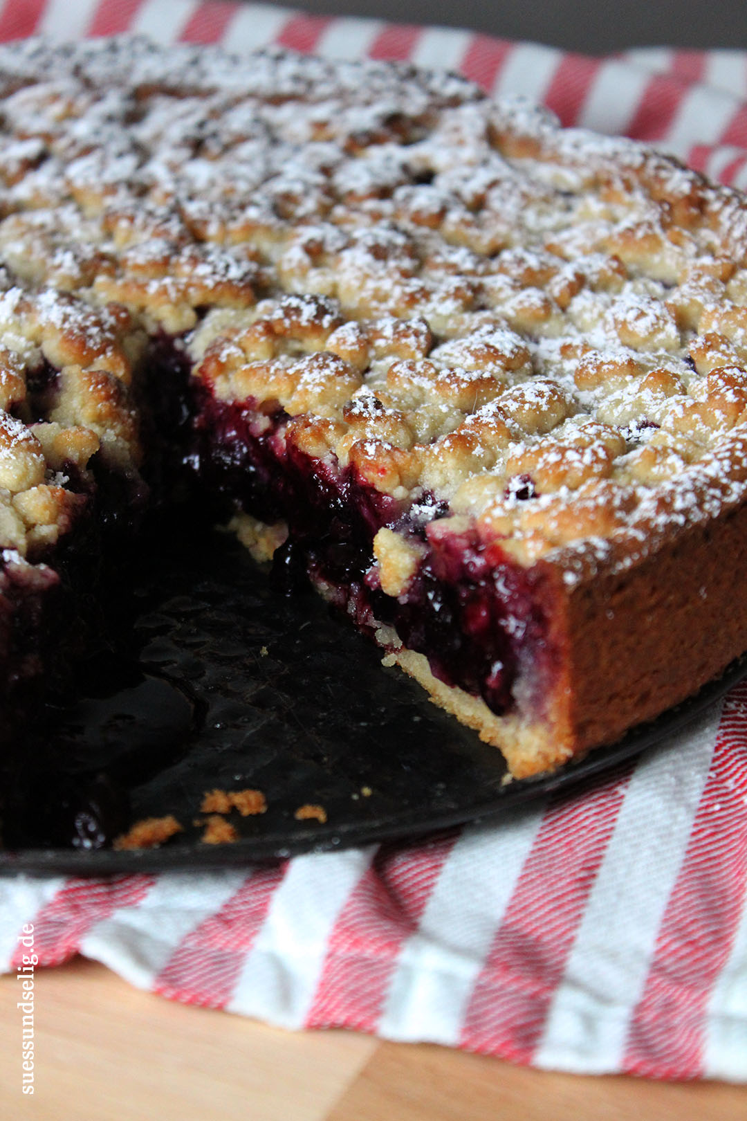 Heidelbeer-Marzipan-Streuselkuchen - Ich back&amp;#39;s mir im Februar ...