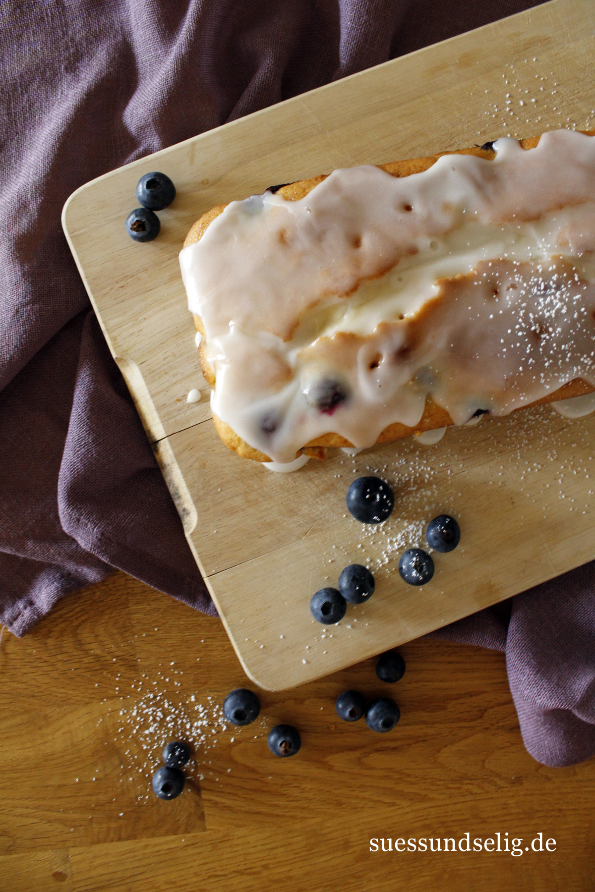 Blaubeerkuchen mit Joghurt - ein Sommerkuchen | suessundselig